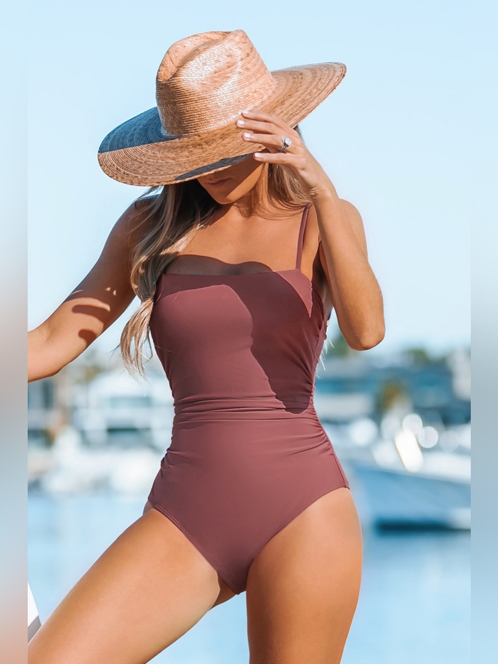 CUPSHE Women’s Square Neck Tummy Control One Piece Swimsuit Brown Size M